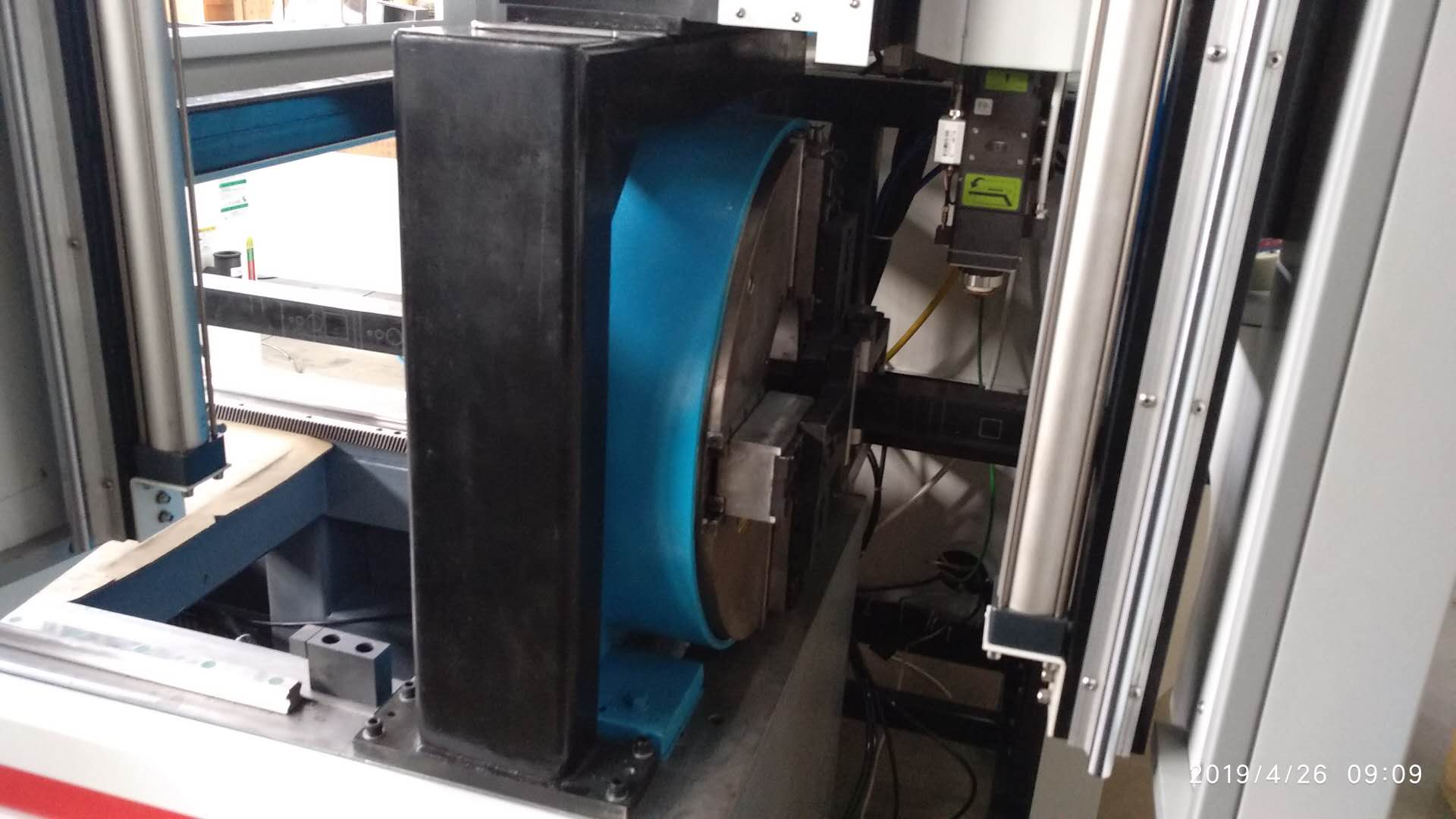 激光切管卡盤應(yīng)用現(xiàn)場(chǎng)